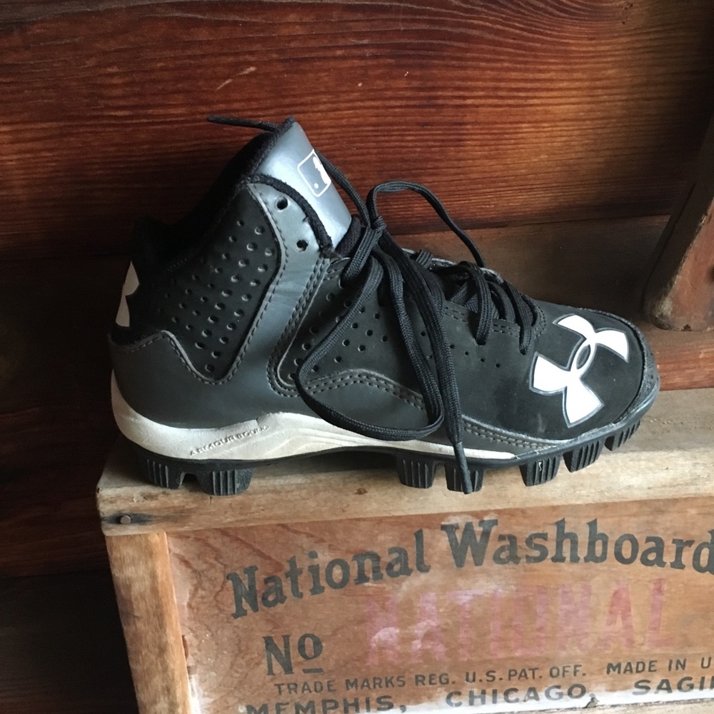 Take me out to the ballgame! Size 12 kids